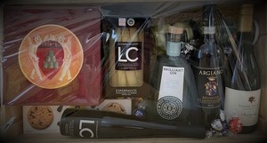 Luxury Food & Drink Gift Basket