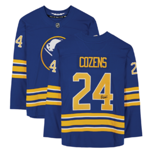 #005 Autographed Buffalo Sabres Dylan Cozens