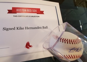 Red Sox Kike Hernandez Signed OML Baseball