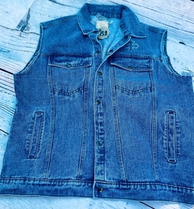 #081 Jean Vest