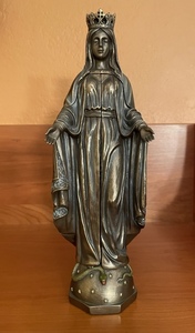 Our Lady of Grace Statue