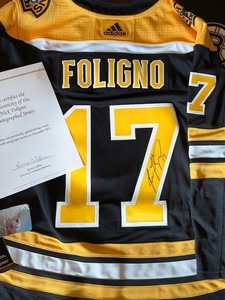 Bruins - Autographed Jersey - Nick Foligno #17