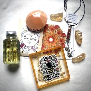 Queen Bee Blessings box