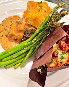 Private Chef Service Chair 6