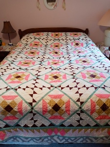 Hand Made Quilt - Dawn Paulin