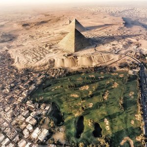 Giza golf at the Pyramids