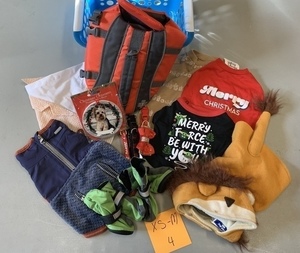 Male- Extra Small Sized Dog Basket